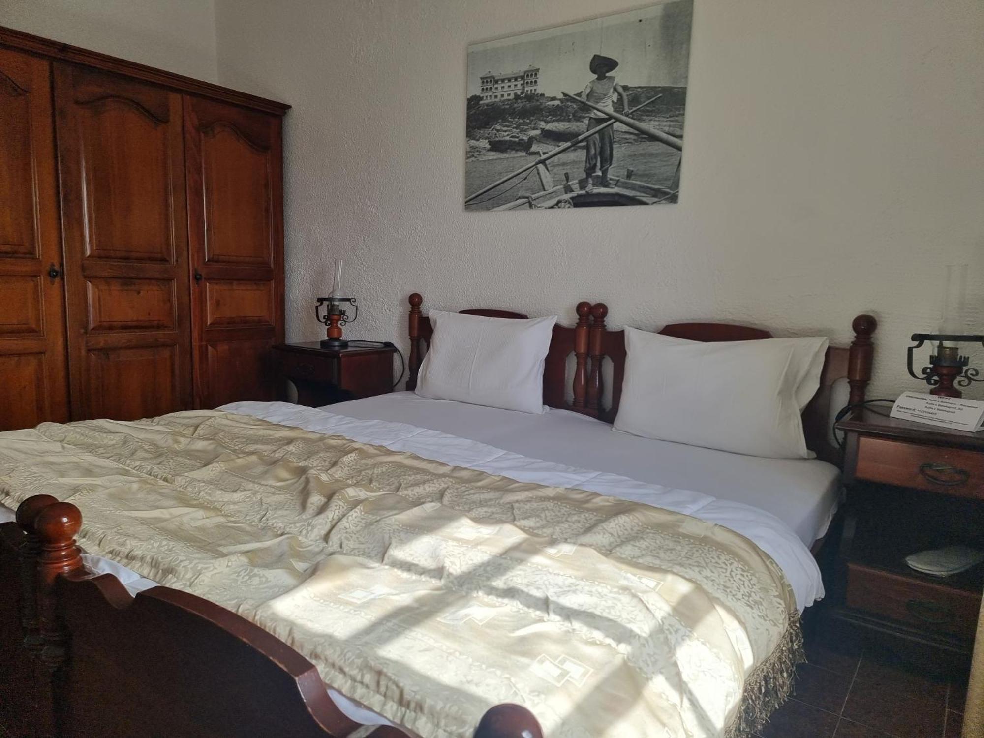 Kulla E Balshajve Otel Ülgün Dış mekan fotoğraf