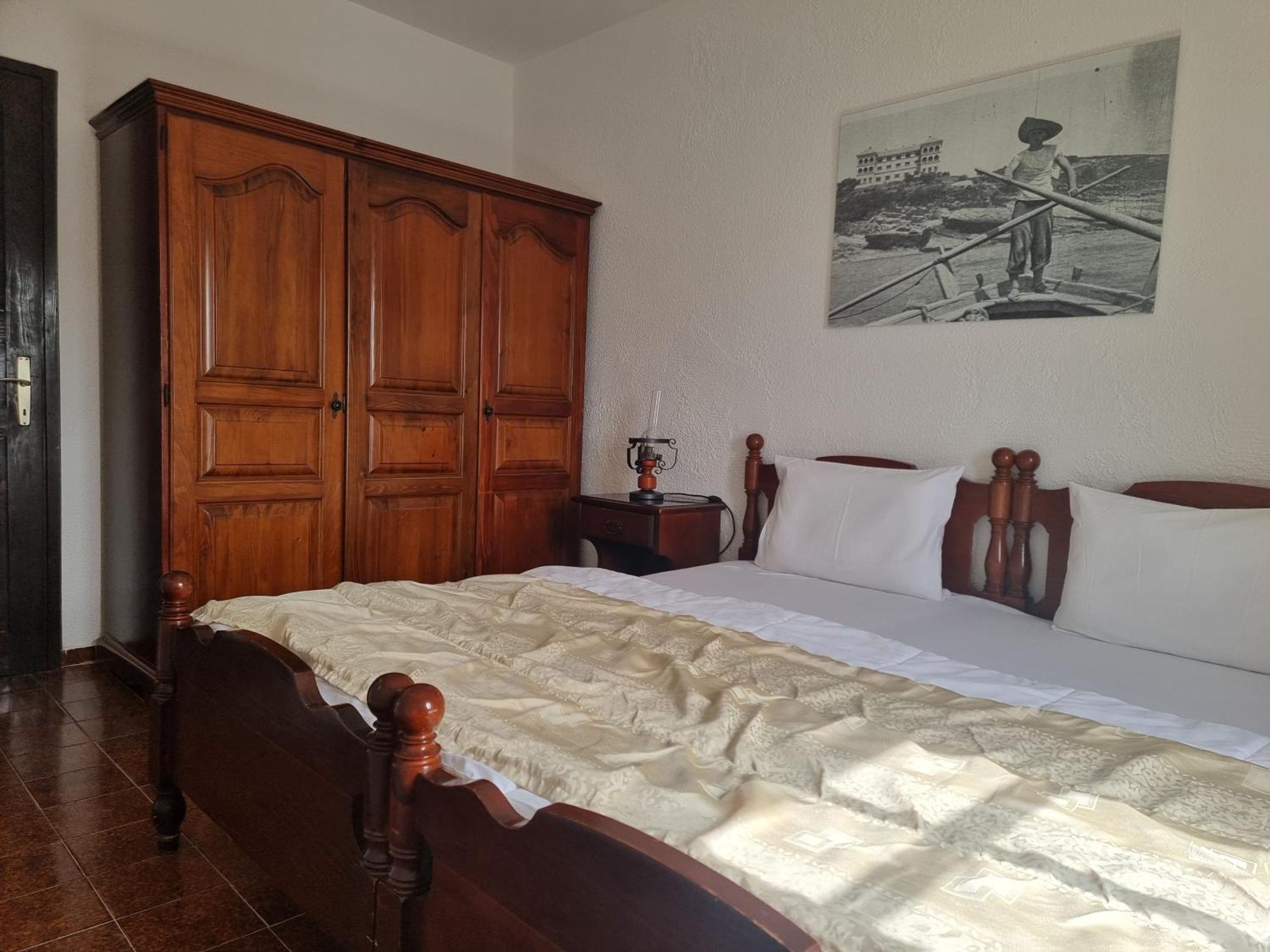 Kulla E Balshajve Otel Ülgün Dış mekan fotoğraf