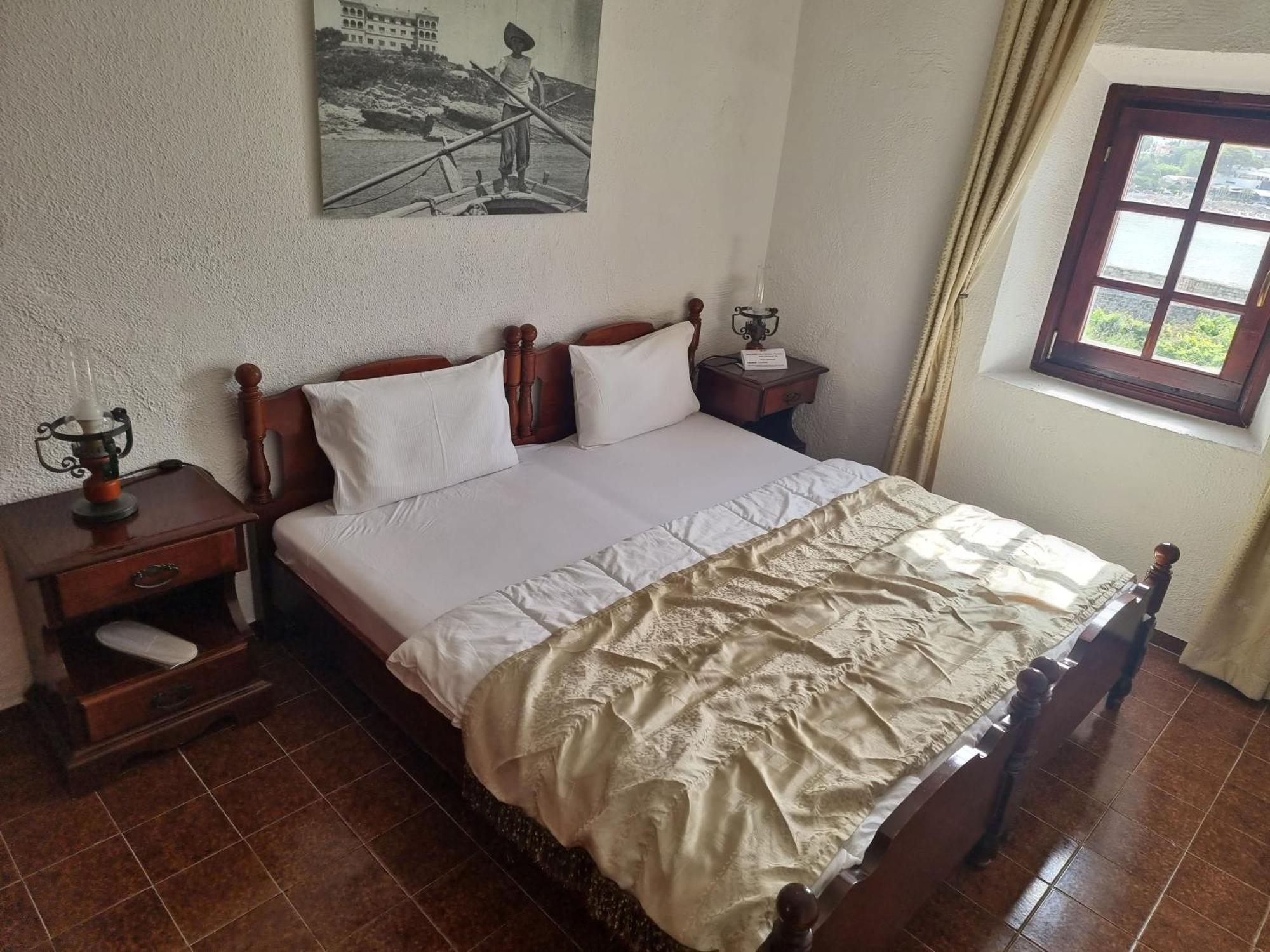 Kulla E Balshajve Otel Ülgün Dış mekan fotoğraf